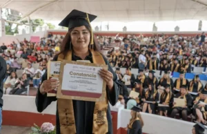 Concluyen sus estudios 62 mujeres en el CEMSAD para trabajadoras de Ensenada