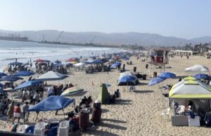 Rescatan a seis bañistas en riesgo de ahogarse en playas de Ensenada