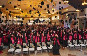 Egresan 172 estudiantes del CECyTE en San Quintín