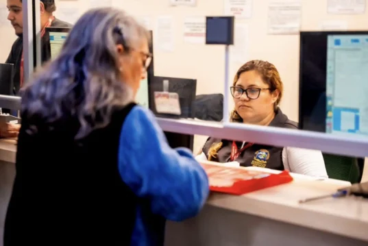 En julio ofrecen 80% de descuento en recargos y multas en Ensenada