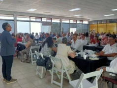 Capacitan a supervisores, inspectores y jefes de enseñanza previo al ciclo escolar en Ensenada