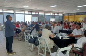Capacitan a supervisores, inspectores y jefes de enseñanza previo al ciclo escolar en Ensenada