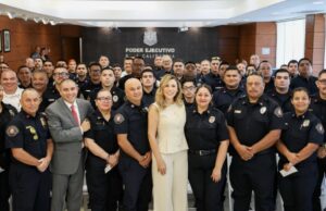 Reconoce gobierno de BC a más de mil 500 bomberos con estímulos económicos