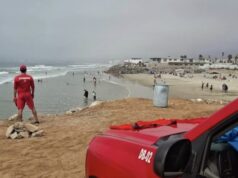 Mueren ahogados dos hombres en playa de Ensenada