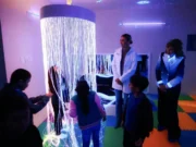 Amplían Red de Salas Sensoriales para infancias y juventudes neurodivergentes