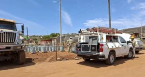 Trabaja SIDURT en construcción de líneas eléctricas en San Quintín