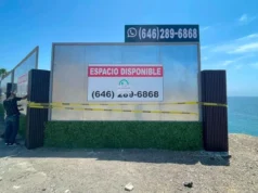 Clausuran vallas publicitarias instaladas sin permisos en las inmediaciones de la caseta San Miguel