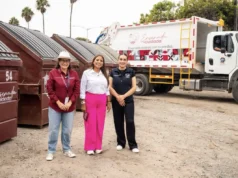 Entrega Claudia Agatón contenedores en unidades deportivas de Ensenada