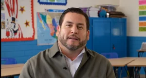 Destaca Ismael Burgueño avances educativos de la 4T en Baja California