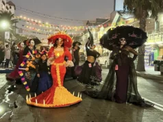 Invita Claudia Agatón a participar en el Segundo Gran Desfile y Concurso de Catrines y Catrinas