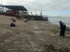 Intensifican limpieza de playas tras el paso de Rachel en Ensenada