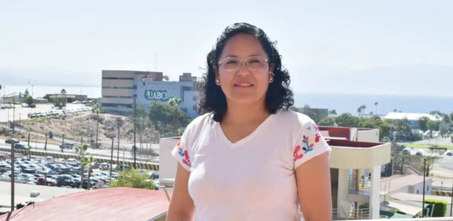 44. Mtra. Gloria