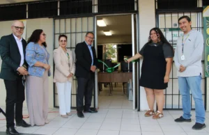 Inaugura UABC laboratorios de cómputo y activan torneo de simuladores de negocios en Ensenada