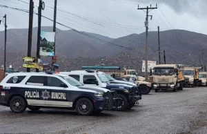 Continúa búsqueda de 3 personas arrastradas por corriente del arroyo El Pípila