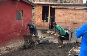 Continúan apoyando a colonias afectadas por la tormenta Rachel en Ensenada