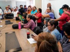 Dialoga director de la CESPE con ciudadanos de Ensenada