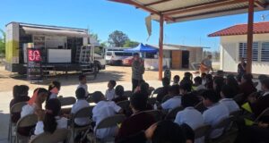 Inicia recorrido del Librobús en el extremo sur de Baja California